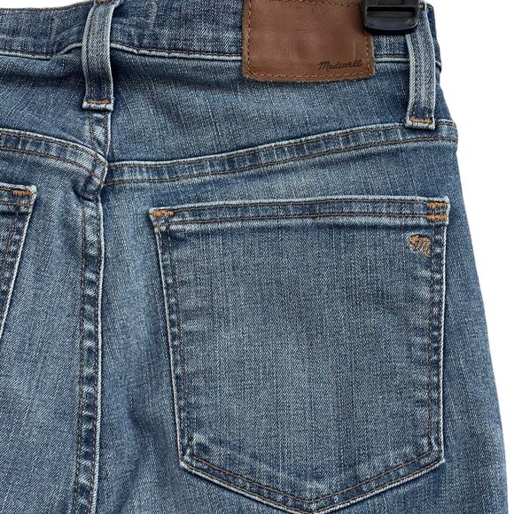 Madewell SZ 26 - 10" High-Rise Skinny Jeans Drop Step Hem Distressed Medium Wash - Picture 7 of 12